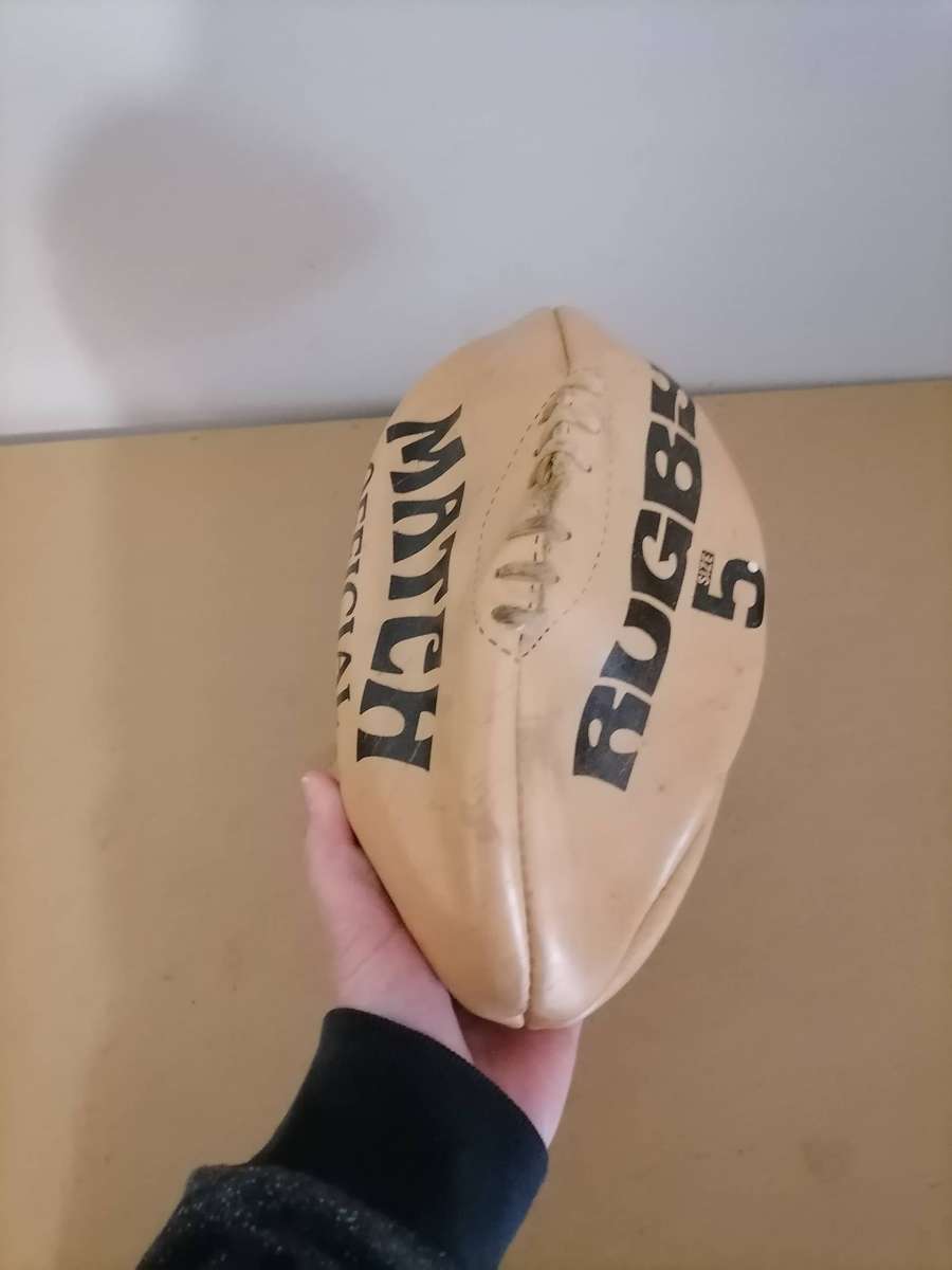 Vintage MATCH OFFICIAL Synthetic Leather Water Proof Rugby Ball