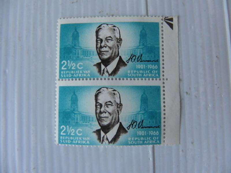 RSA 1.04 (1966) - Verwoerd Commemoration 2 1/2 c Mint Marginal Pair