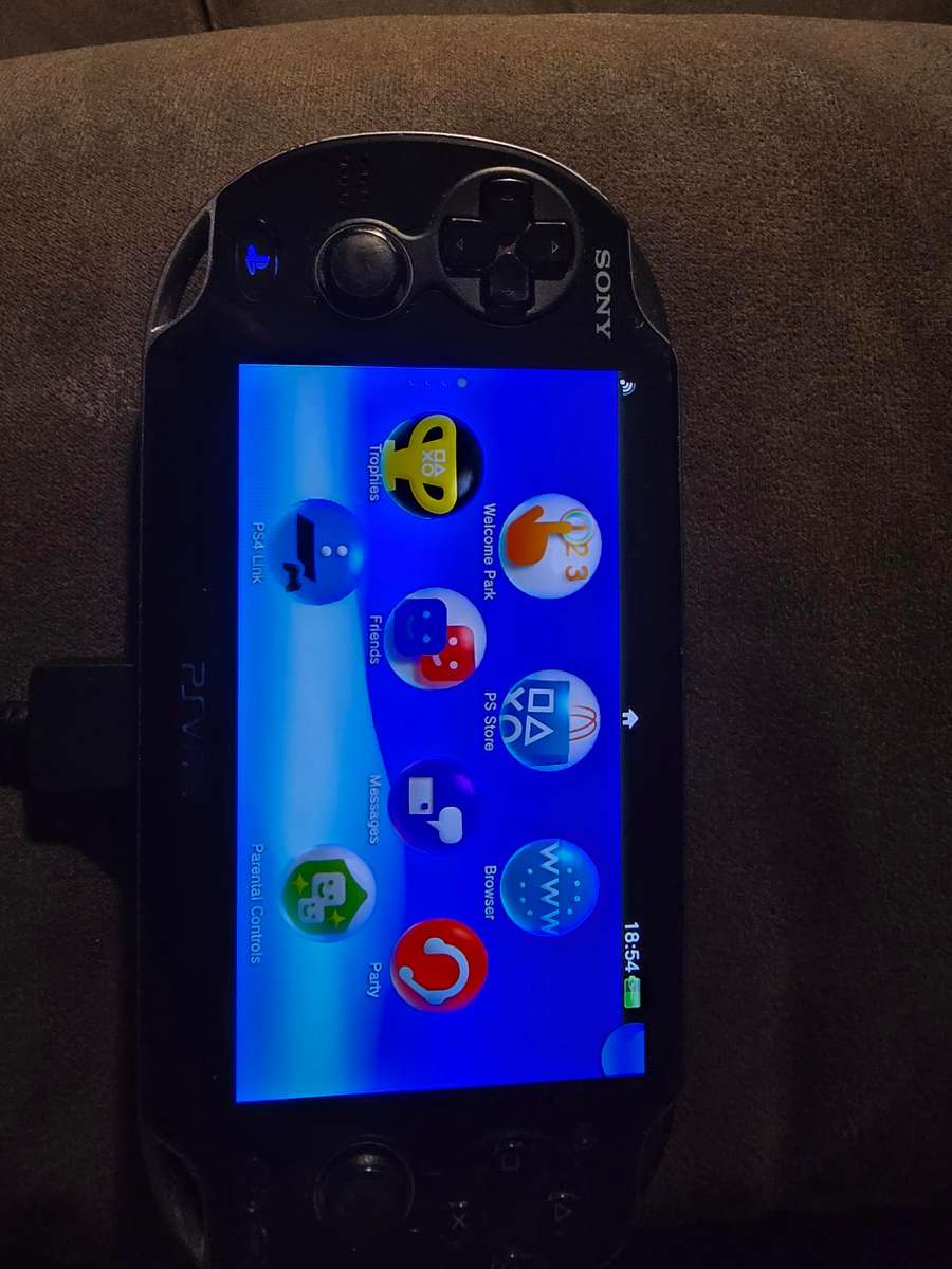 PS Vita 1000 Console - Sold with 128gb Memory Card (B20)