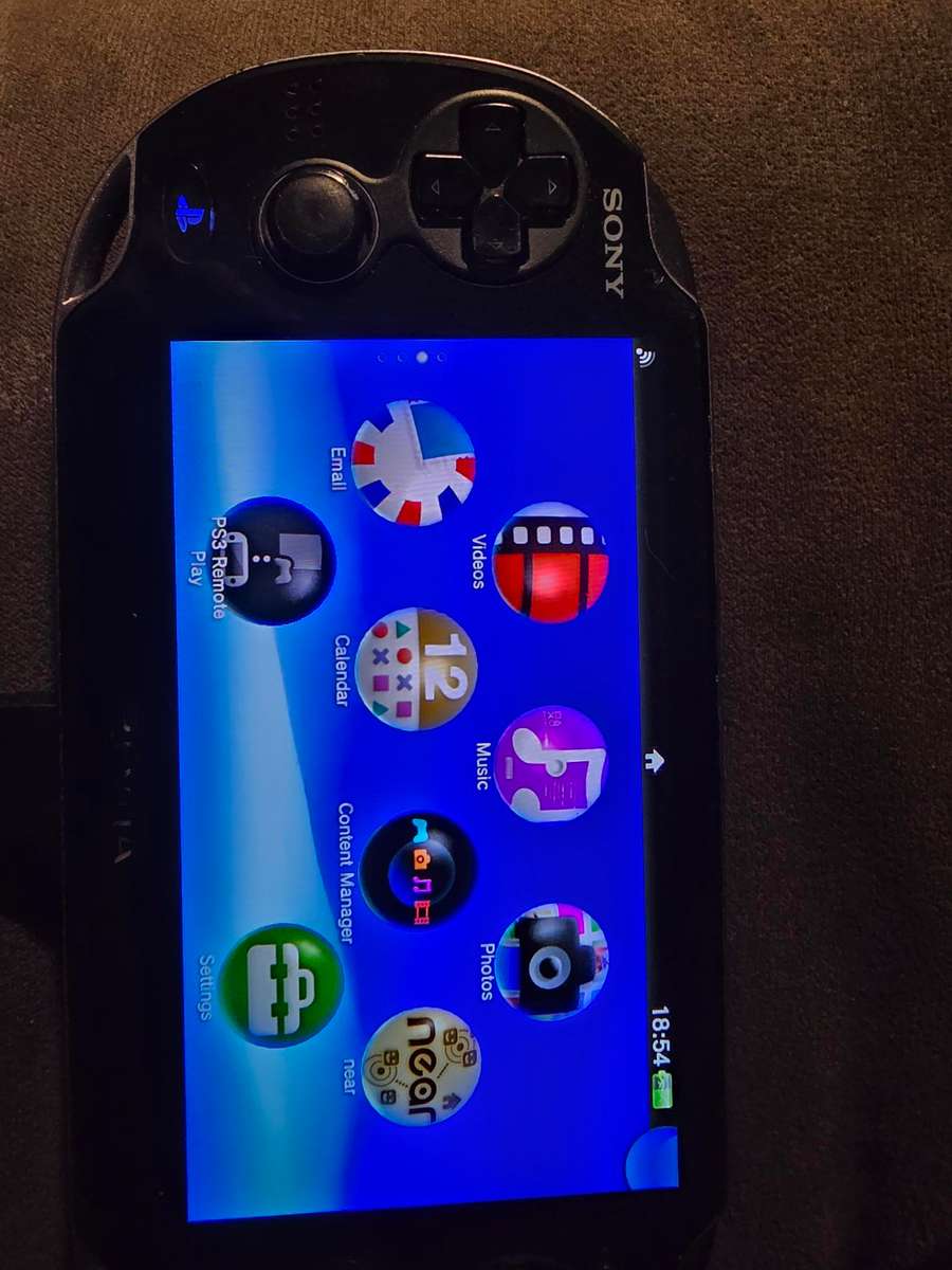 PS Vita 1000 Console - Sold with 128gb Memory Card (B20)
