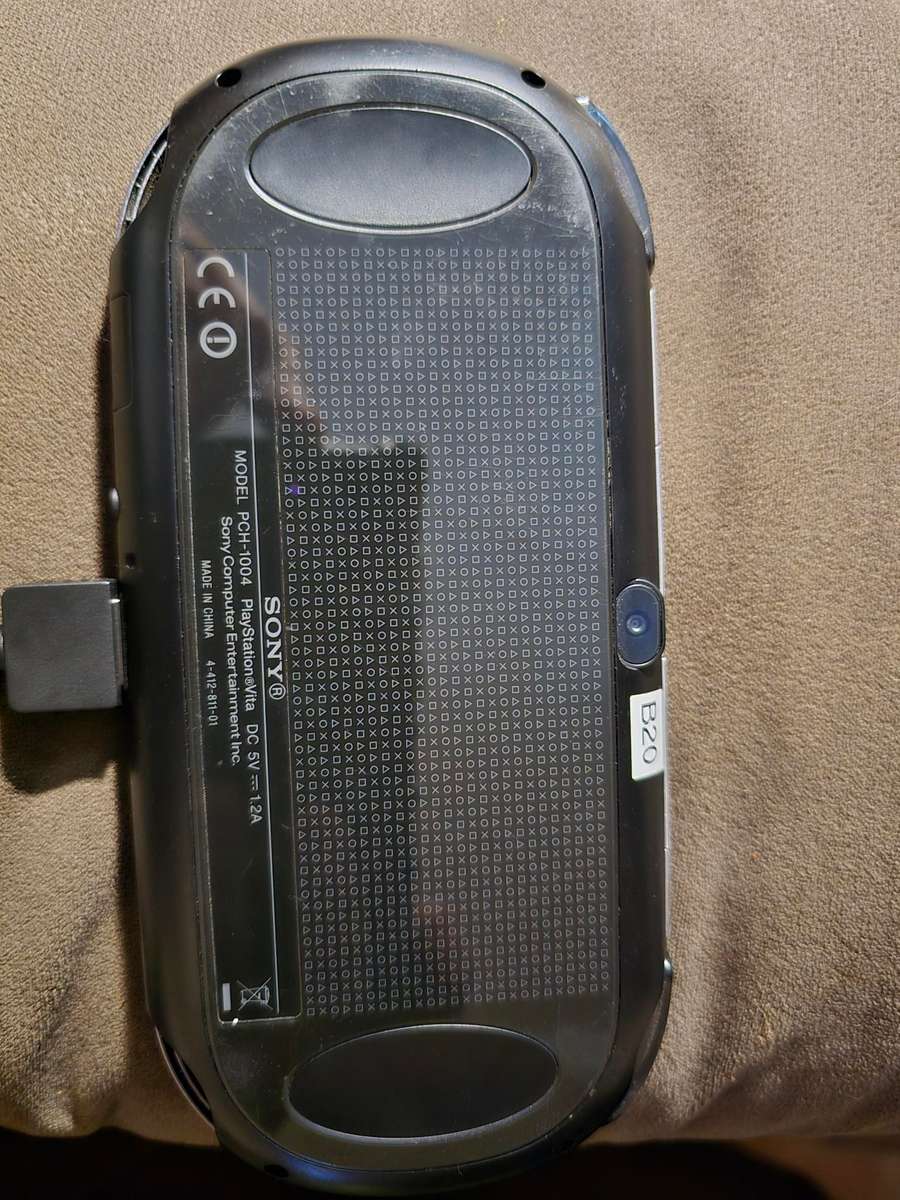 PS Vita 1000 Console - Sold with 128gb Memory Card (B20)