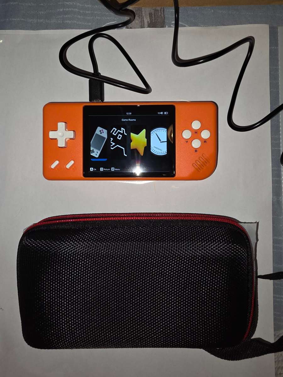 ANBERNIC RG28x 64gb - Retro Gaming Console with Hard Case Cover - Orange