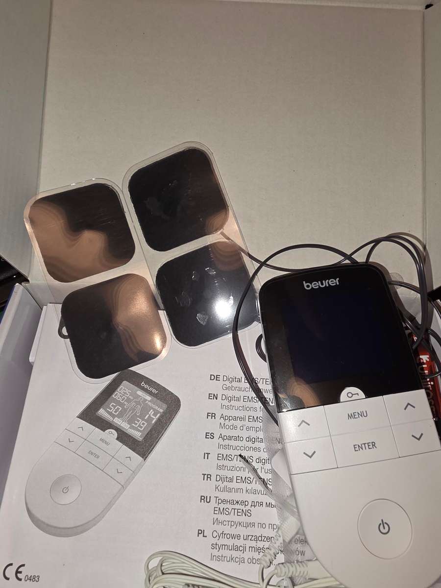 Beurer Digital TENS / EMS Device: Pain Therapy & Muscle Stimulation EM 49