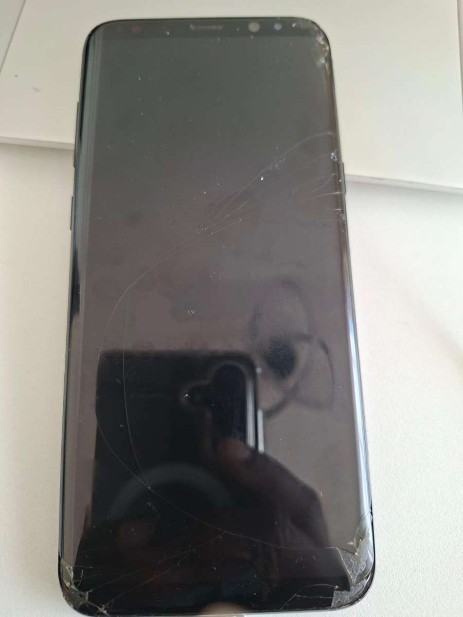 Samsung S8+ (Broken screen)