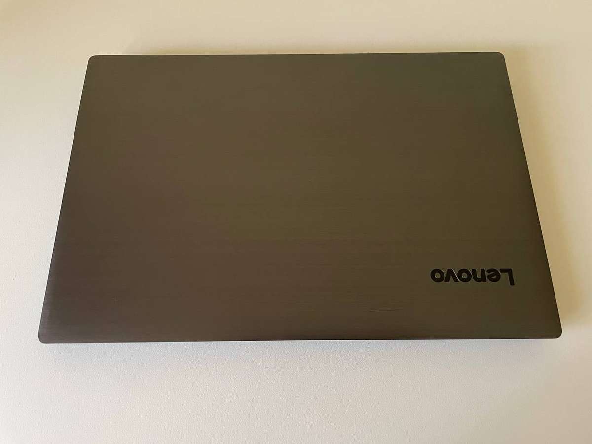 Lenovo V330 Intel i5 8th Gen 500GB SSD 8GB