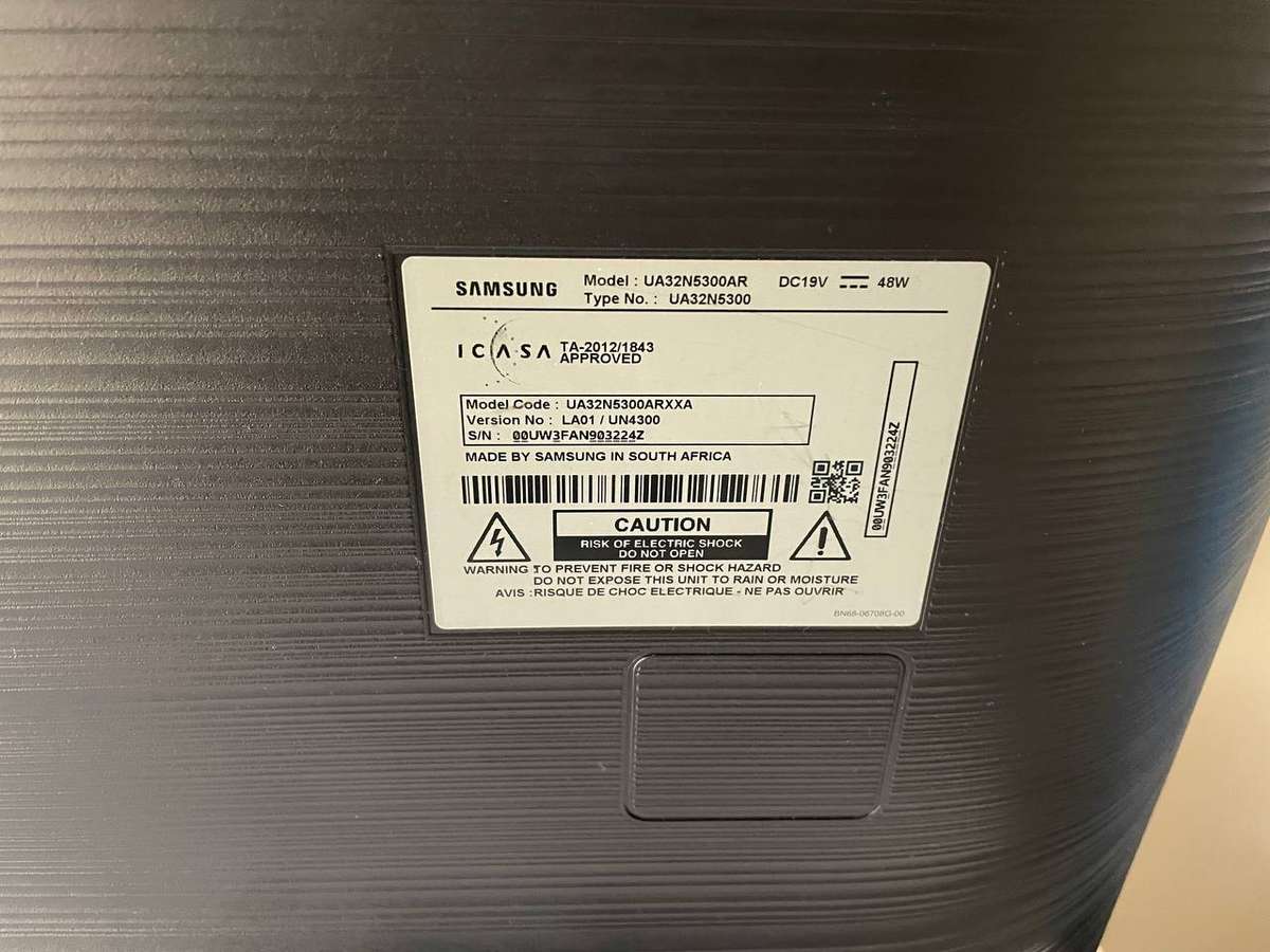 SAMSUNG UA32N5300AR Smart TV