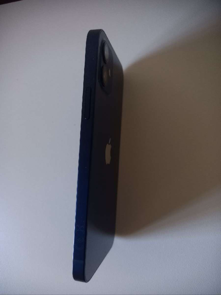 Apple iPhone 12  64GB 5G