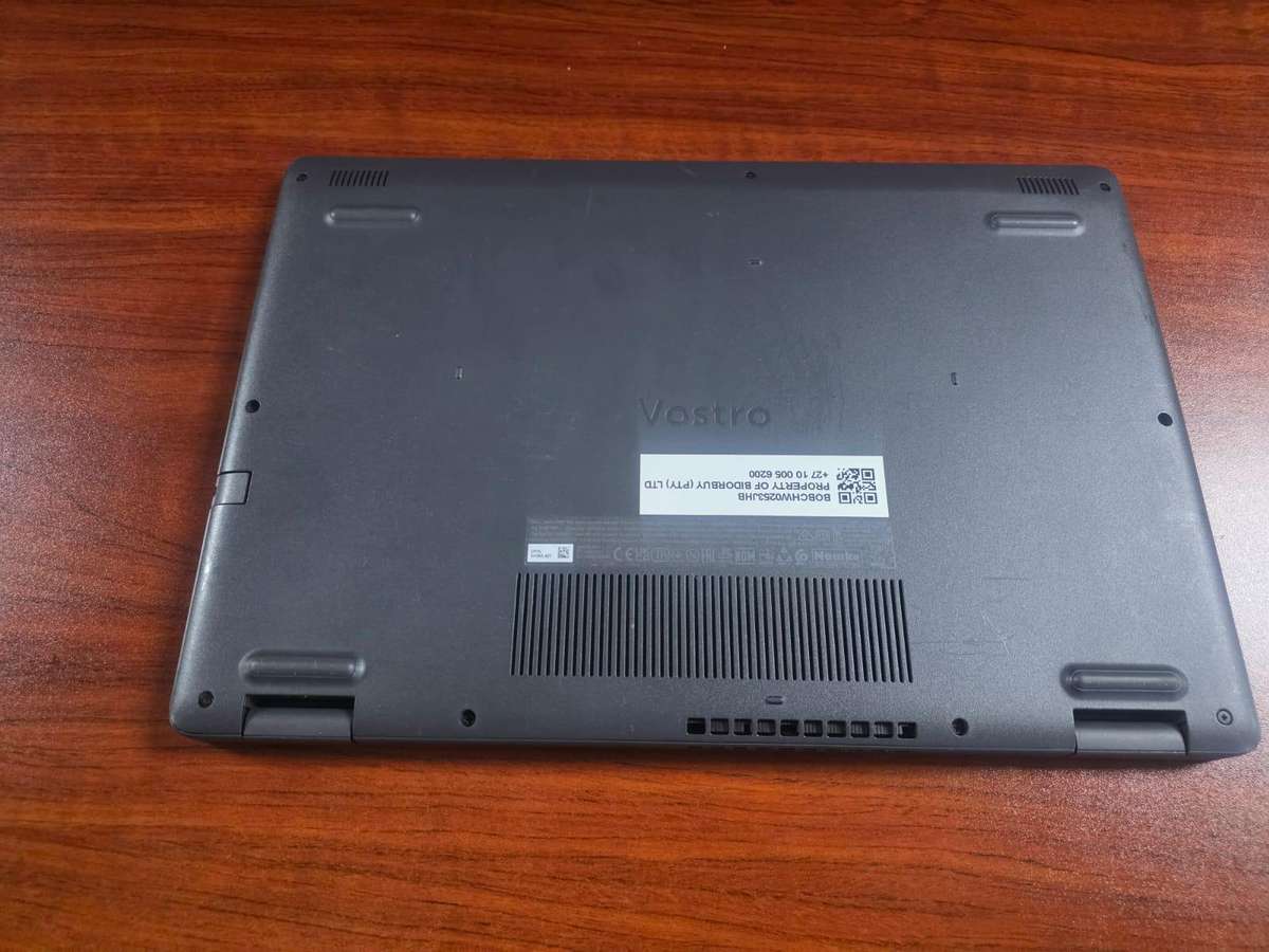 Dell Vostro 3500 i3