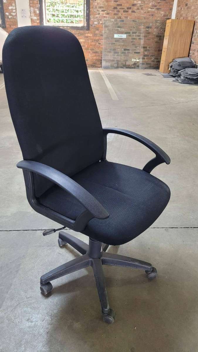 Assorted Desk Chairs