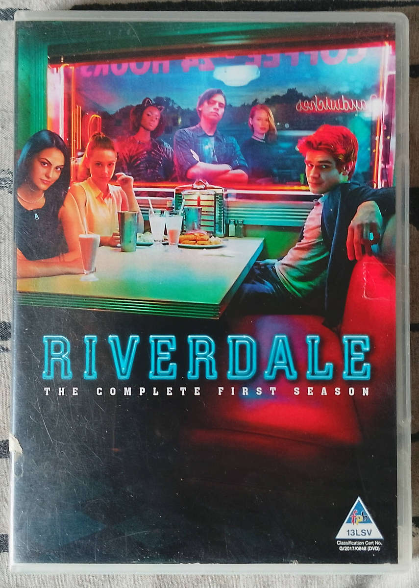 RIVERDALE The Complete First Season DVD [BOX SET SHELF]