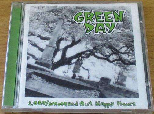GREEN DAY 1,059 / Smothered Out Slappy Hours CD