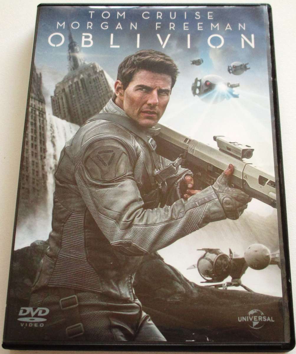 OBLIVION Tom Cruise DVD [BBOX 12]