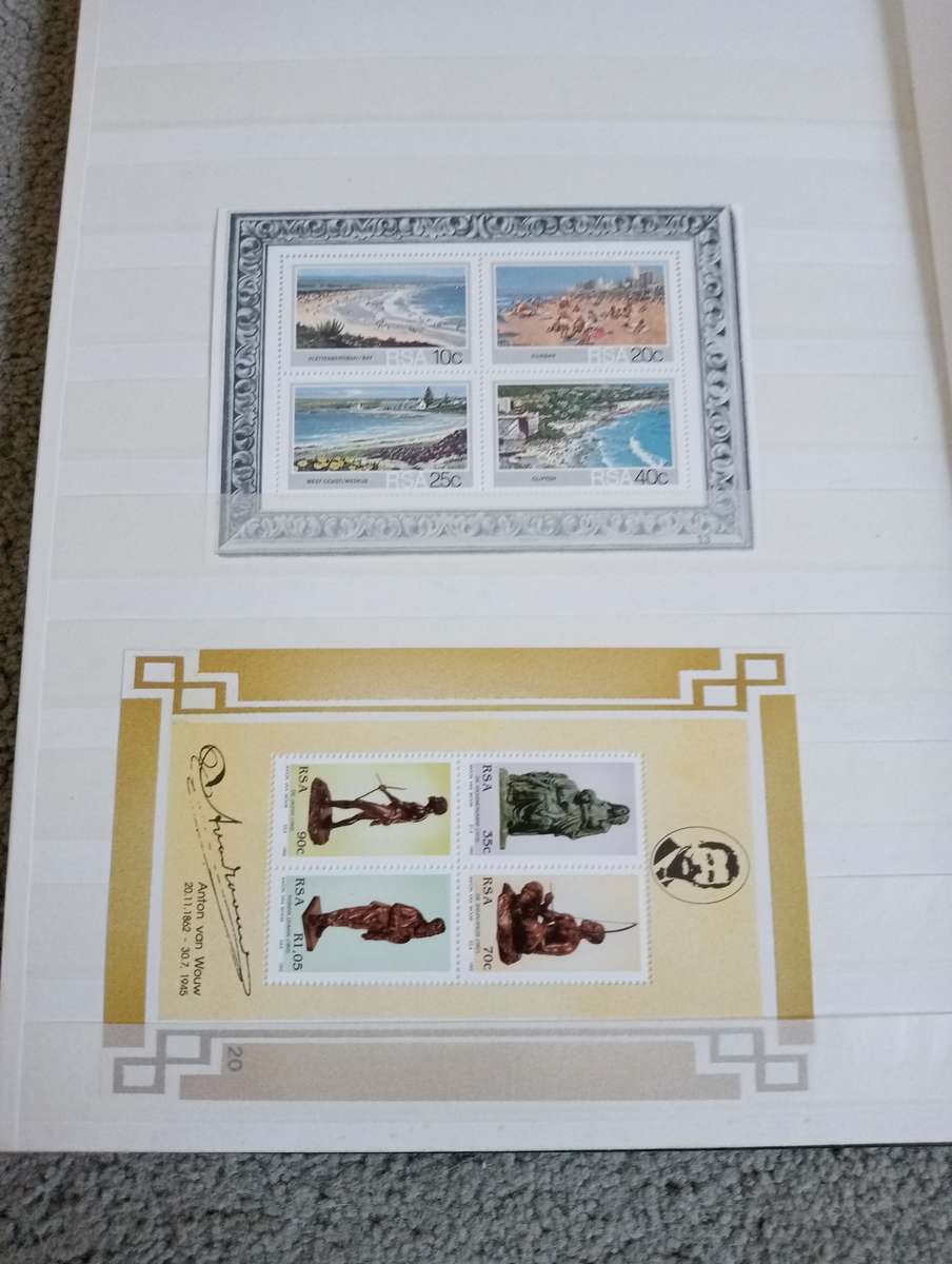 RSA-CLEAN STOCK BOOK FULL OF MINI SHEETS UMM AND CTO SEE BELOW