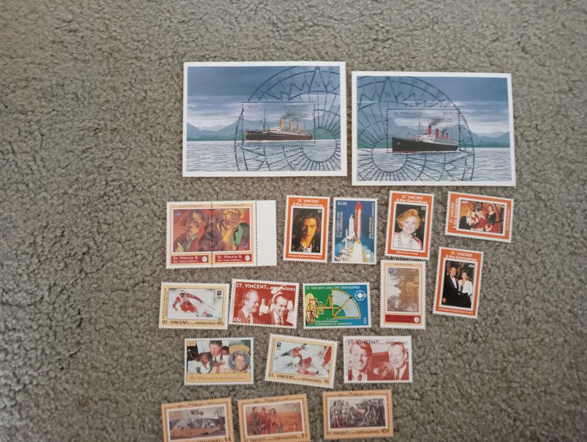 ST.VINCENT SUPERB POST OFFICE FRESH M/SHEETS ETC-HIGH CAT VALUE    BUY NOW`S GET FREE ITEMS