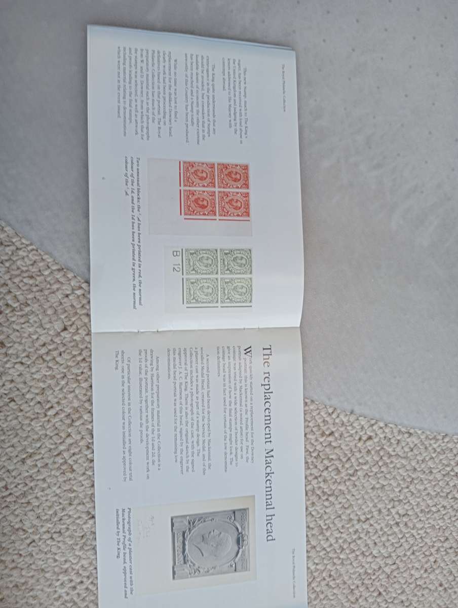 QEII ROYAL COLLECTION INVITATION 2000  { STUNNING }