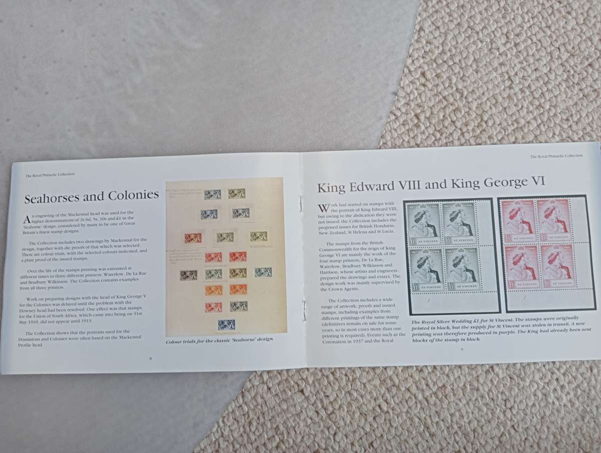 QEII ROYAL COLLECTION INVITATION 2000  { STUNNING }