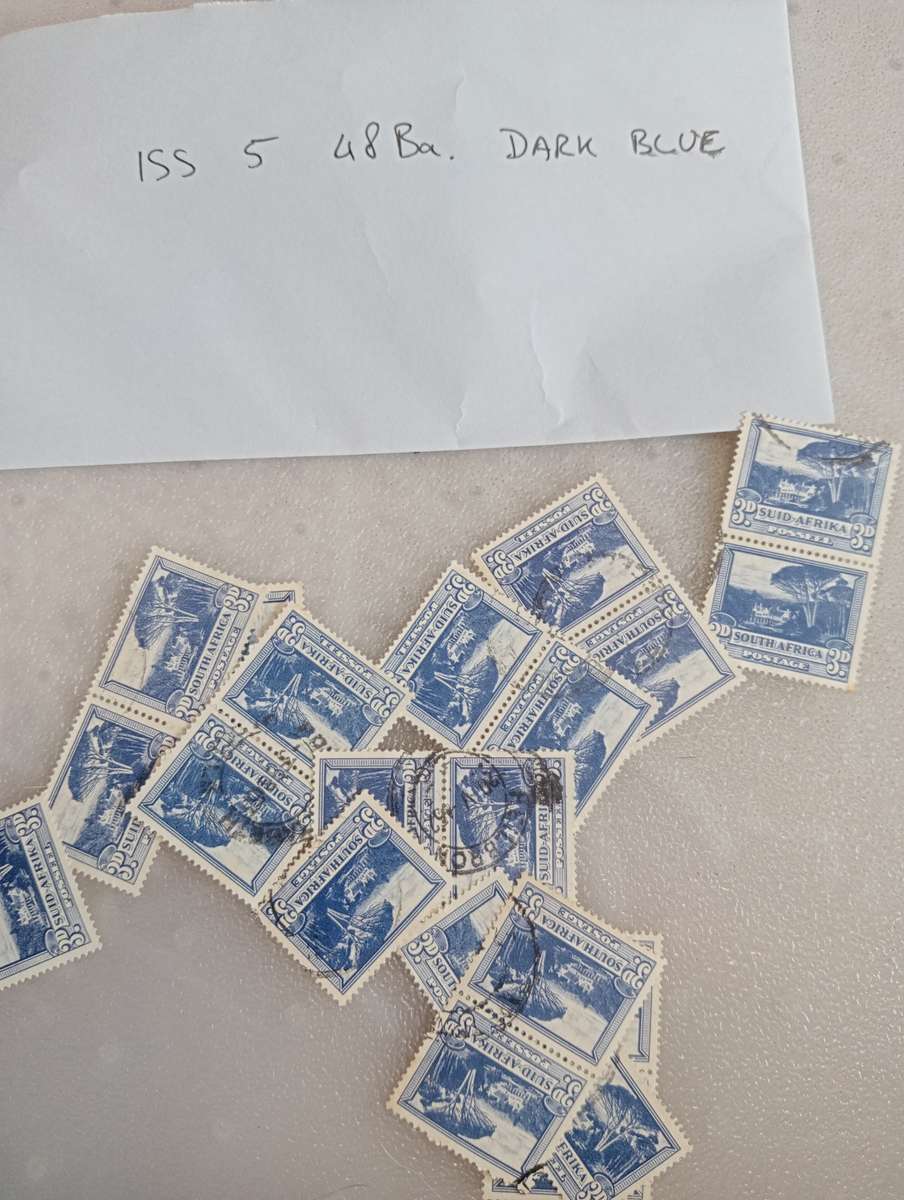 LOVELY-DEFINITIVE UNION COLLECTION MOST PAIRS,SOME BLOCKS-GREAT STUDY LOT-SEE BELOW 1000`S