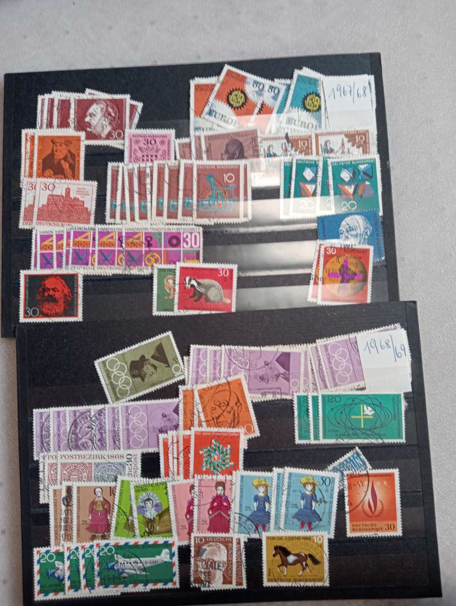 MASSIVE GOOD GERMANY,SAAR AND BERLIN COLLECTION IN CARD BOX WITH ALL THE STOCK CARDS-SEE BELOW