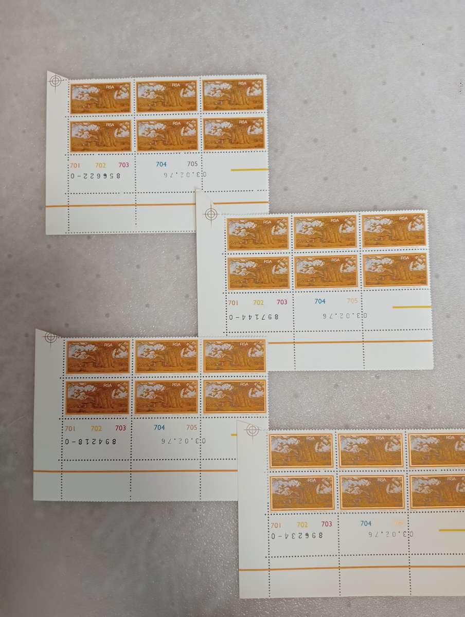 RSA-SUPERB BUNCH OF CONTROLS SOME COLOUR SHIFTS AND MORE ALL UMM-SEE BELOW