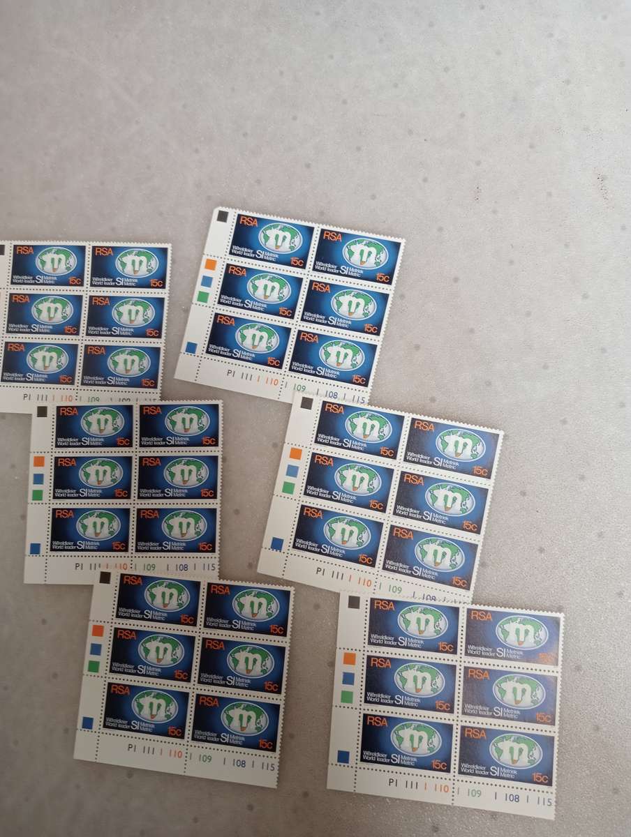 RSA-SUPERB BUNCH OF CONTROLS SOME COLOUR SHIFTS AND MORE ALL UMM-SEE BELOW