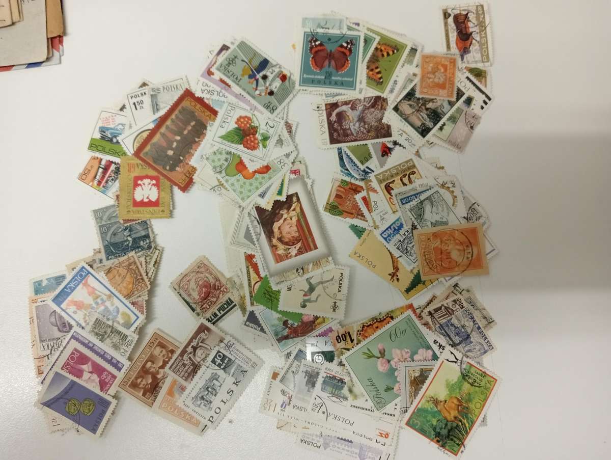 POLAND-100`S ALL VFU/M SOME EARLIES AND MANY THEMATIC SETS-HIGH VALUE HERE