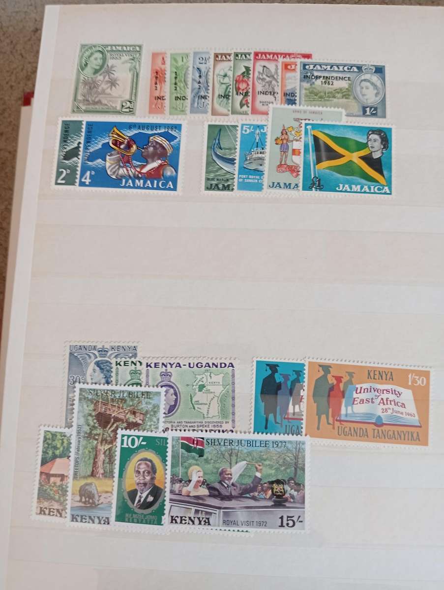 GOOD CONDITION STOCK BOOKS BONANZA TODAY-MUST SEE CONTENTS BELOW !!! SEE OTHER LOTS