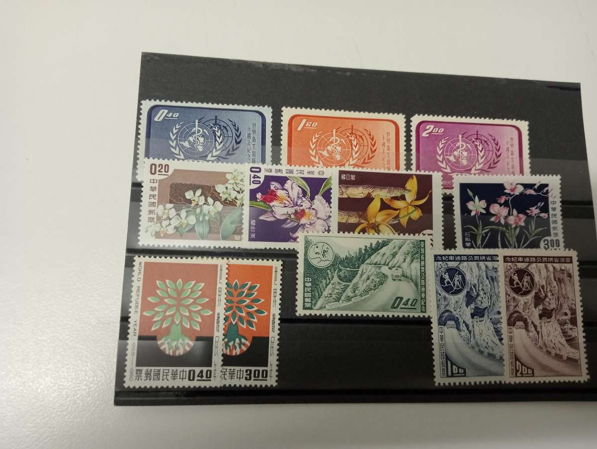 CHINA-VERY FRESH FINE MINT LOTS-SEE MORE ON AUCTION TODAY !!