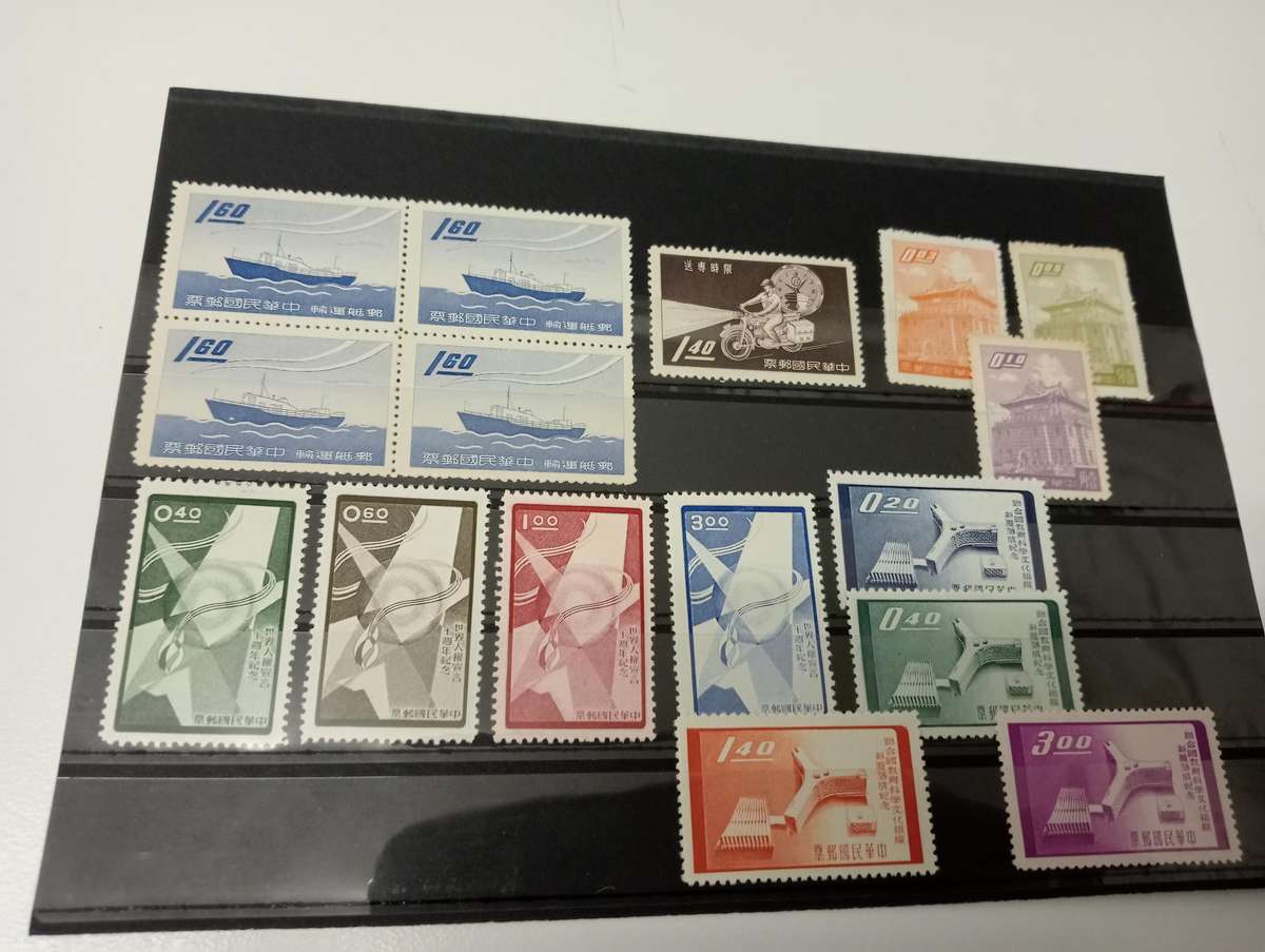 CHINA-VERY FRESH FINE MINT LOTS-SEE MORE ON AUCTION TODAY !!