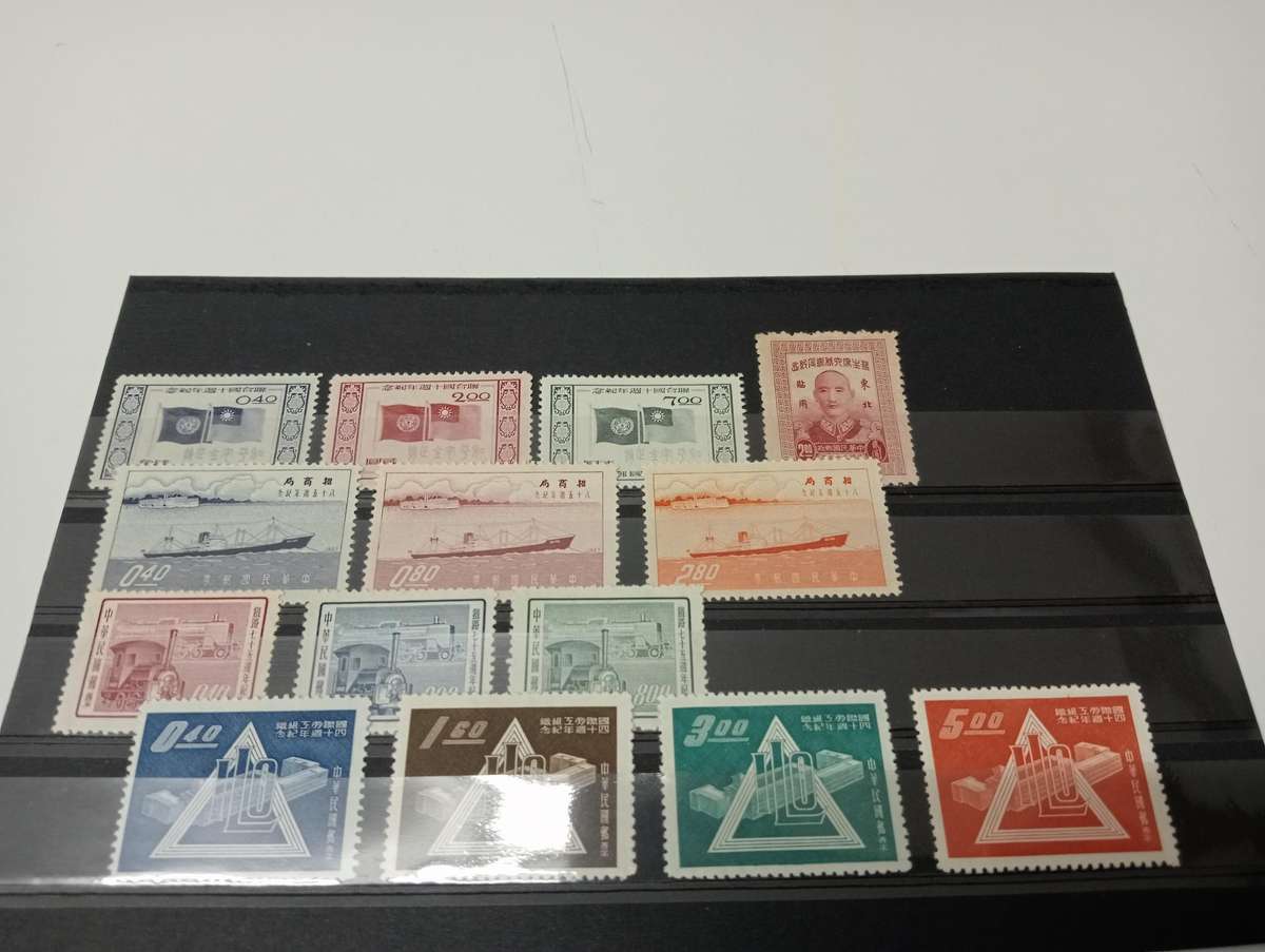 CHINA-VERY FRESH FINE MINT LOTS-SEE MORE ON AUCTION TODAY !!