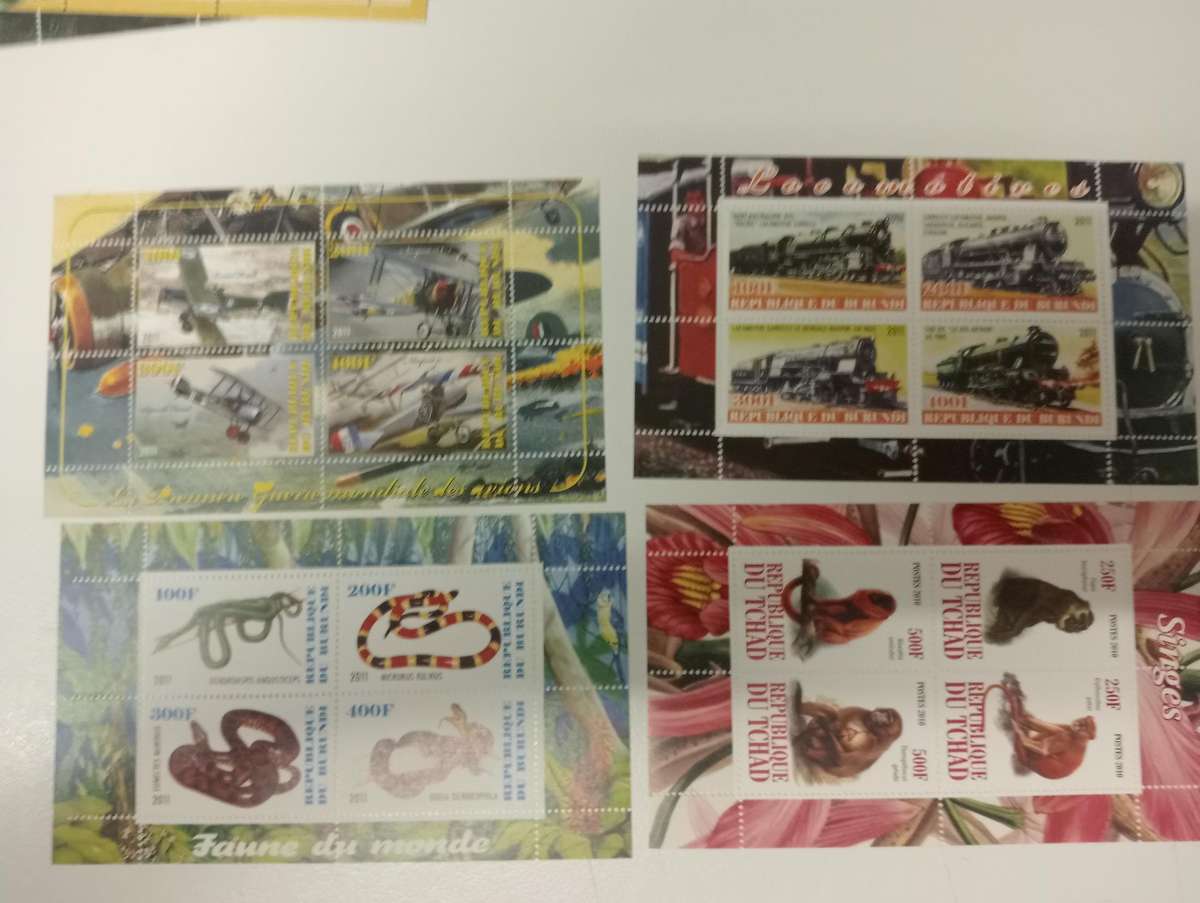 LOVELY THEMATIC MINI SHEETS ALL UMM CATS,DOGS PLANES TRAINS ETC