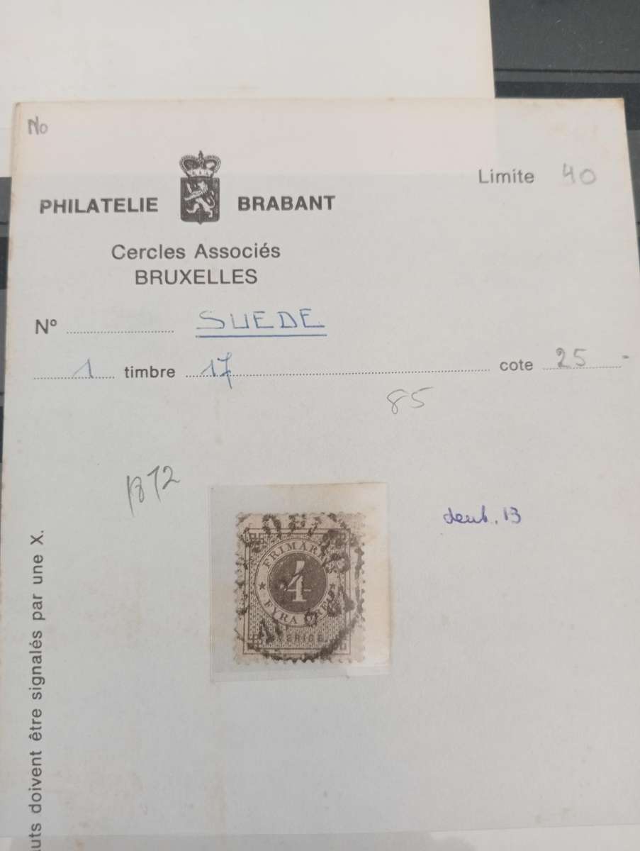 Sweden stock book with many early valuable lots