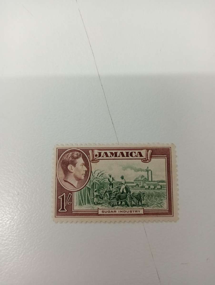 JAMAICA-KGVI RARE RARE      R15 600.00     1st one I have dealt with " REPAIRED CHIMNEY " SG130a