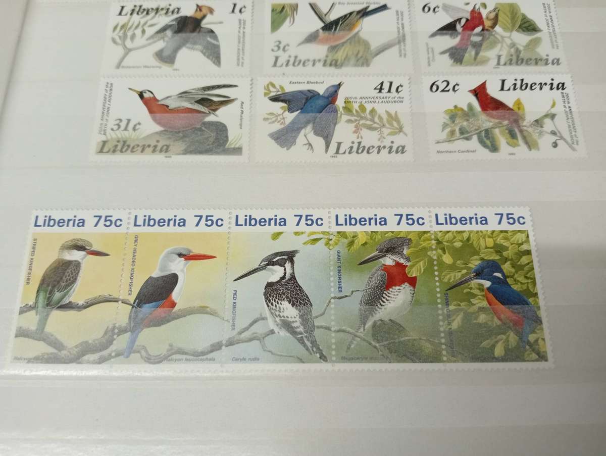 BIRDS   SCARCE SUPERB umm  set