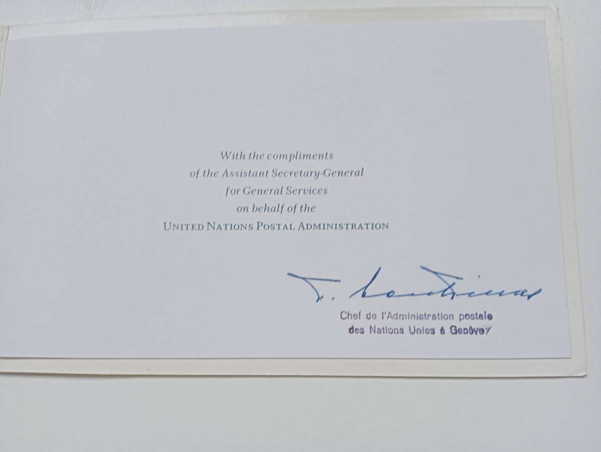 UN-SCARCE FOLDER SIGNED BY CHIEF OF ADMIN OF POSTAGE STAMPS