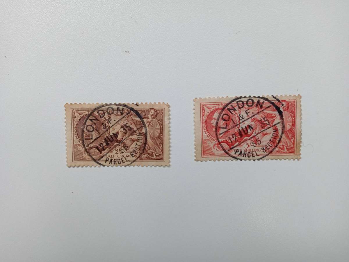 GB-TWO VFU SEAHORSES-light toning