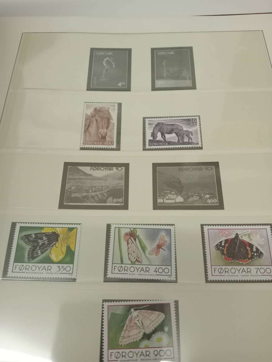 EXPENSIVE LINDNER STAINLESS STEEL ALBUM FOROYAR  MOSTLY EMPTY SOME SETS UMM-many pages