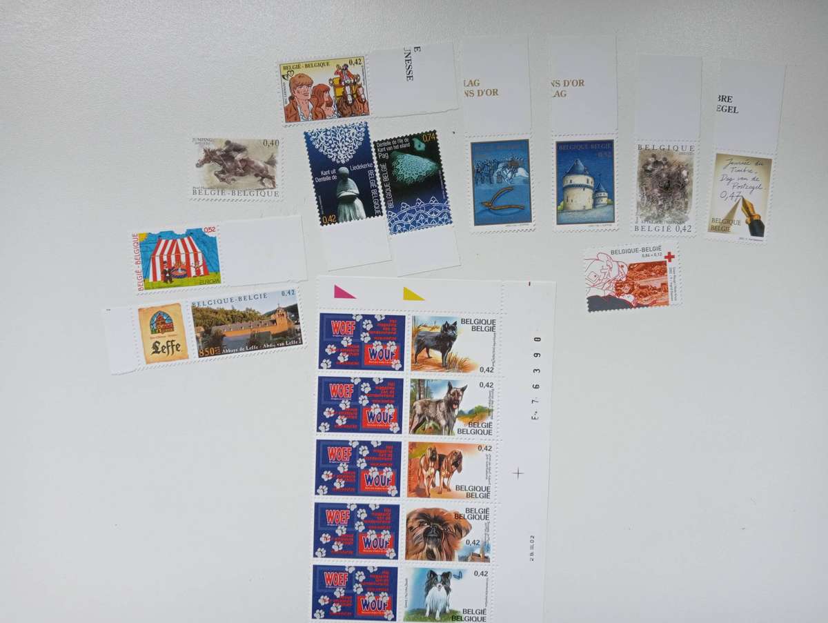 BELGIUM-VERY SCARCE  500 GBP     MODERN 2001/3 SETS MINI SHEETS AND MORE ALL UMM-DRAG DOWN MANY LOTS