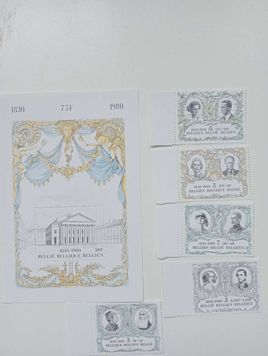 BELGIUM-VERY SCARCE  500 GBP     MODERN 2001/3 SETS MINI SHEETS AND MORE ALL UMM-DRAG DOWN MANY LOTS