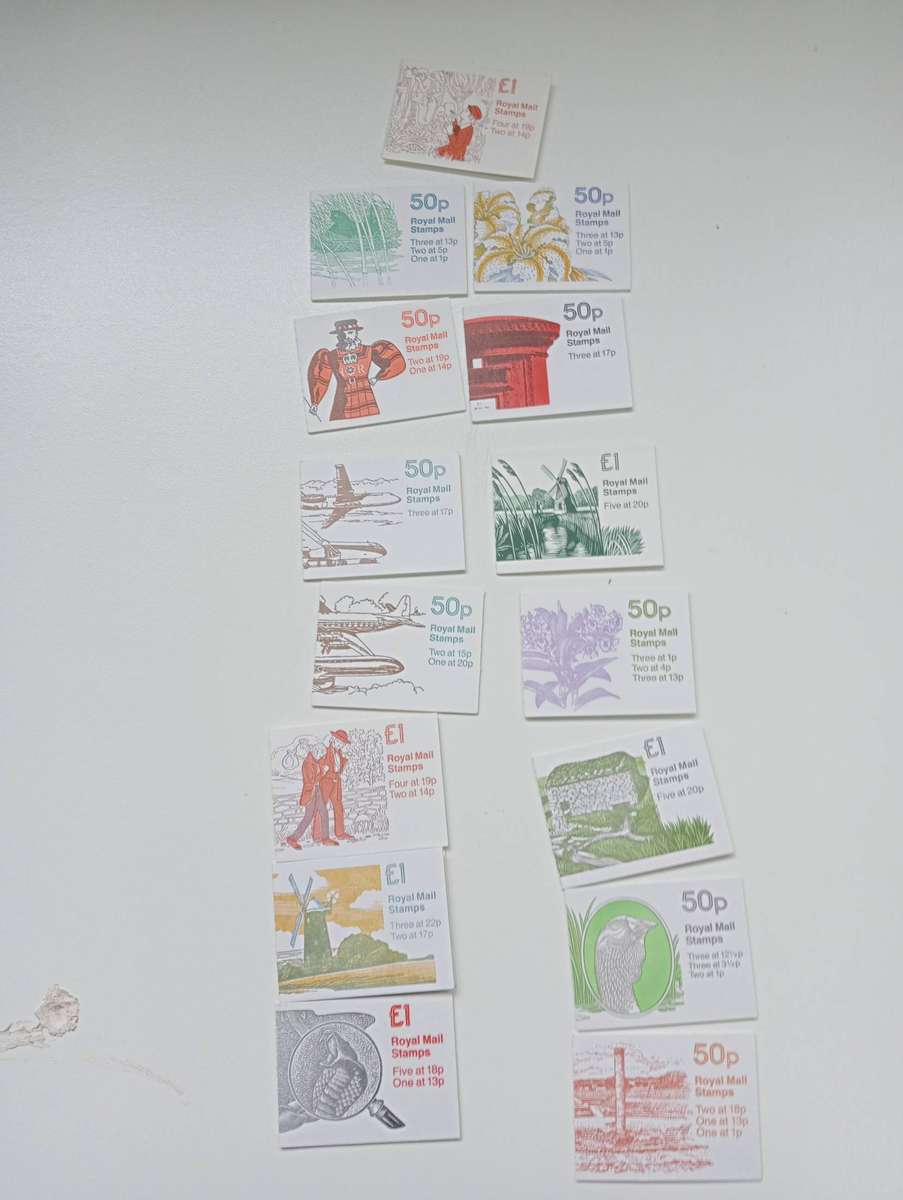 GB-SCARCE COLLECTION OF MACHINE BOOKLETS SEE BELOW