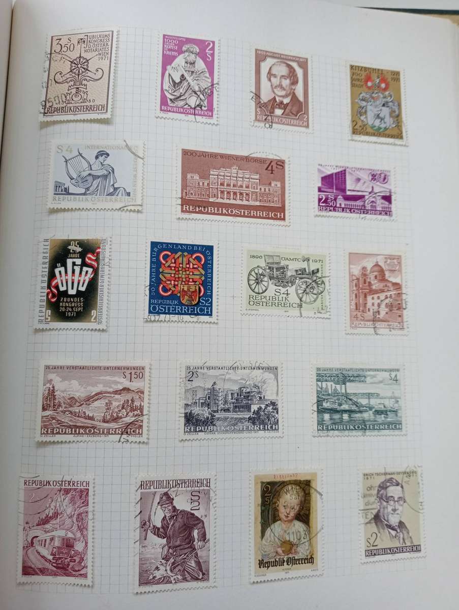 AUSTRIA-VALUABLE RUN-mini sheets included-must scroll down to see all