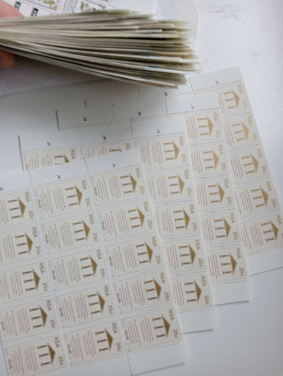 HUGE COLLECTION OF UMM CONTROLS 100`S THEMATICS,BIRDS,TREES etc etc