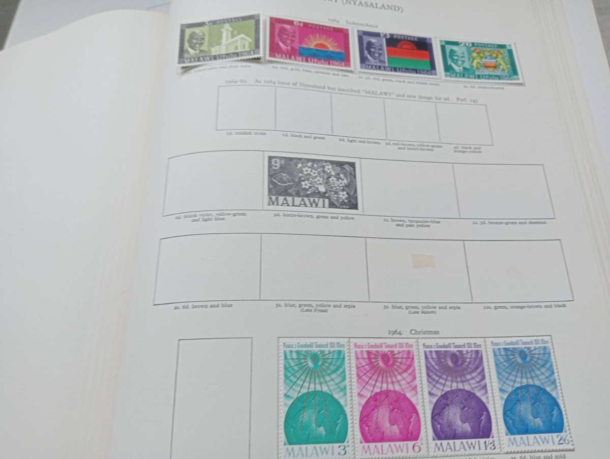 MALAWI-LOVELY COLLECTION  vfm-see below