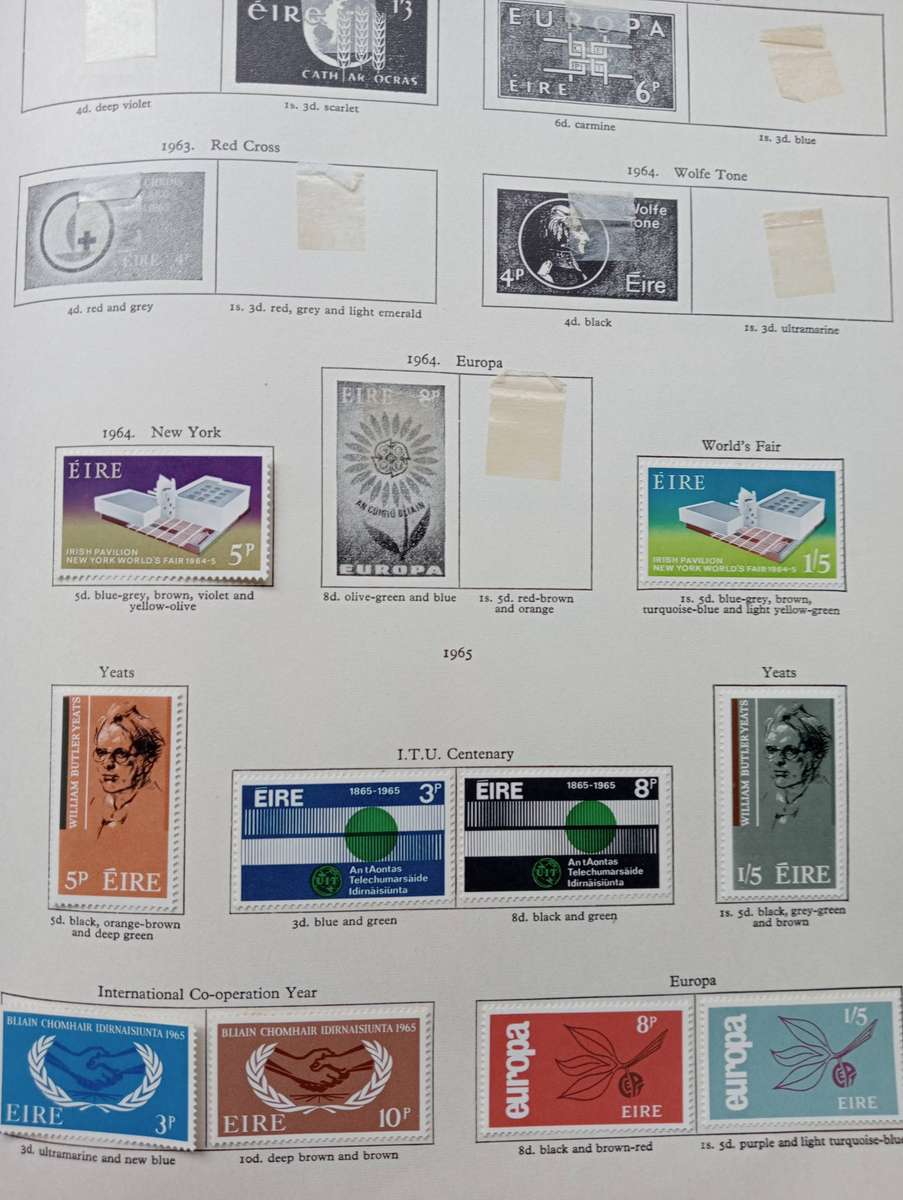 IRELAND-LOVELY COLLECTION MANY UMM SEE BELOW