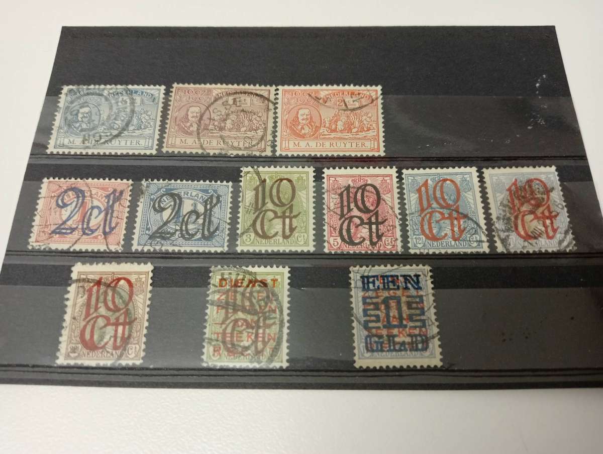 NETHERLANDS  R1400.00   vfu sets