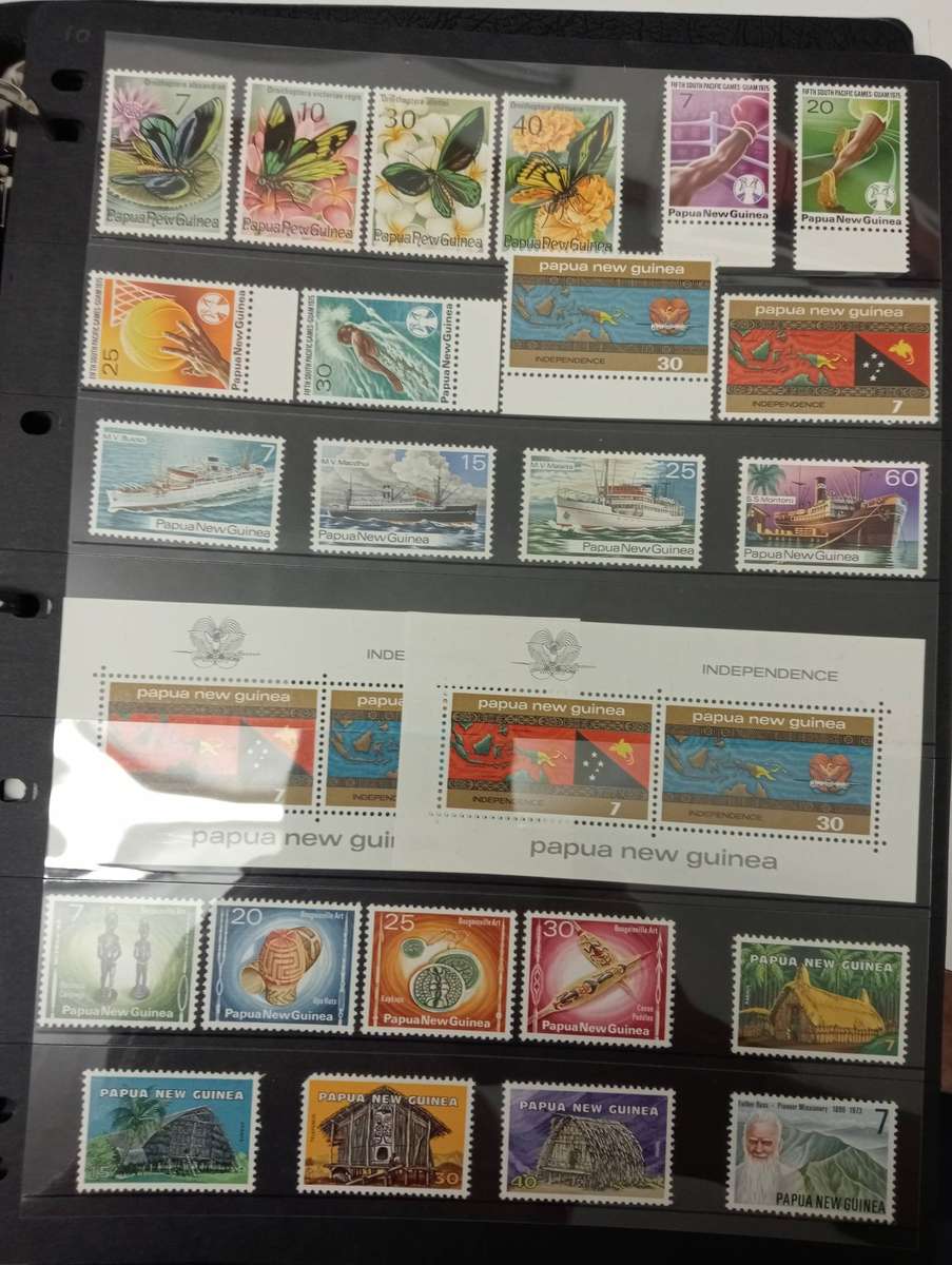 PAPUA NEW GUINEA-LOVELY COLLECTION CONTROLS AND MUCH MORE UMM odd minor light tone.12 FULL PAGES