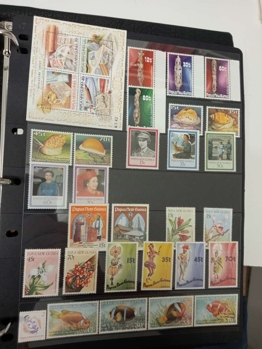 PAPUA NEW GUINEA-LOVELY COLLECTION CONTROLS AND MUCH MORE UMM odd minor light tone.12 FULL PAGES