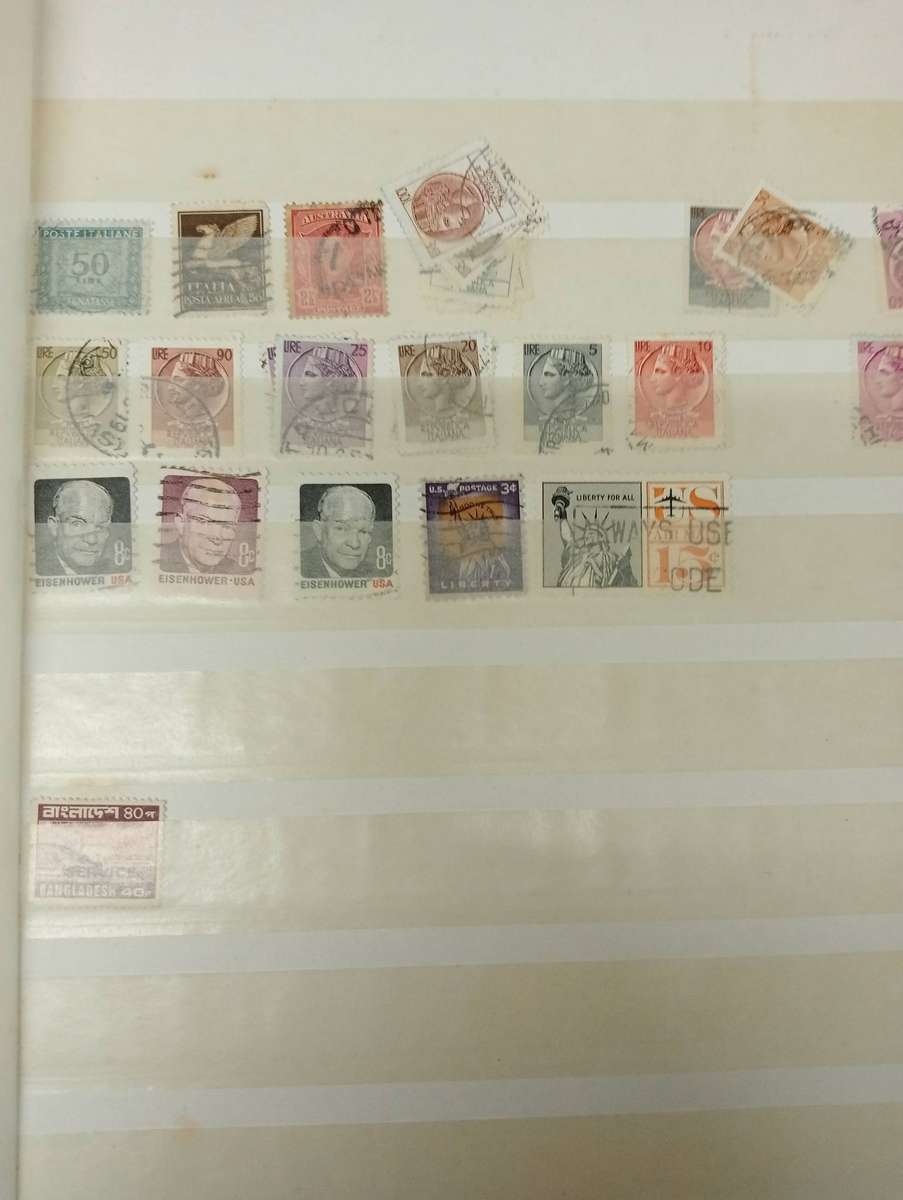 STOCK BOOK WITH A WORLD MIX