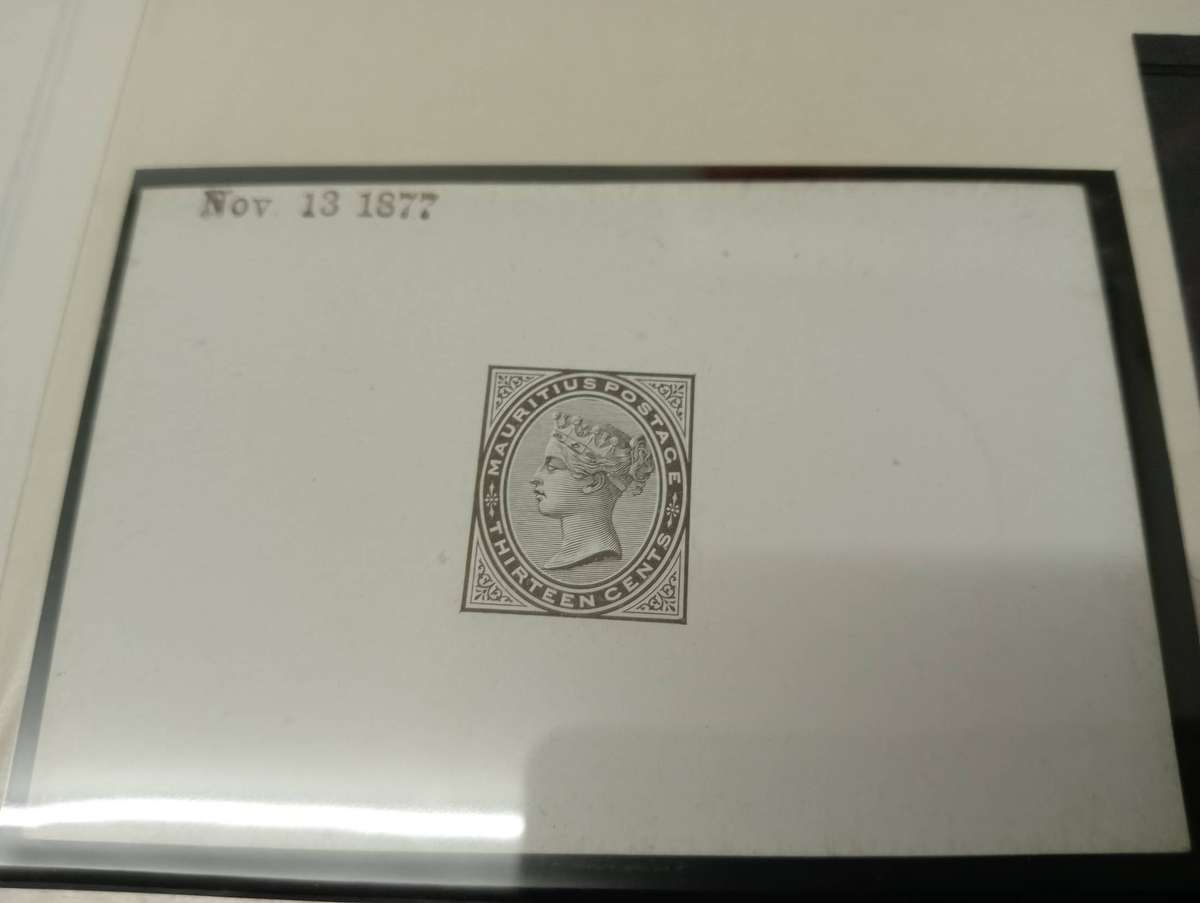 MAURITIUS-QV   VERY SCARCE SG 117 overp.on SG95 vfm WITH DIE PROOF SG 95 STAMPED " Nov 13  1877 " !!