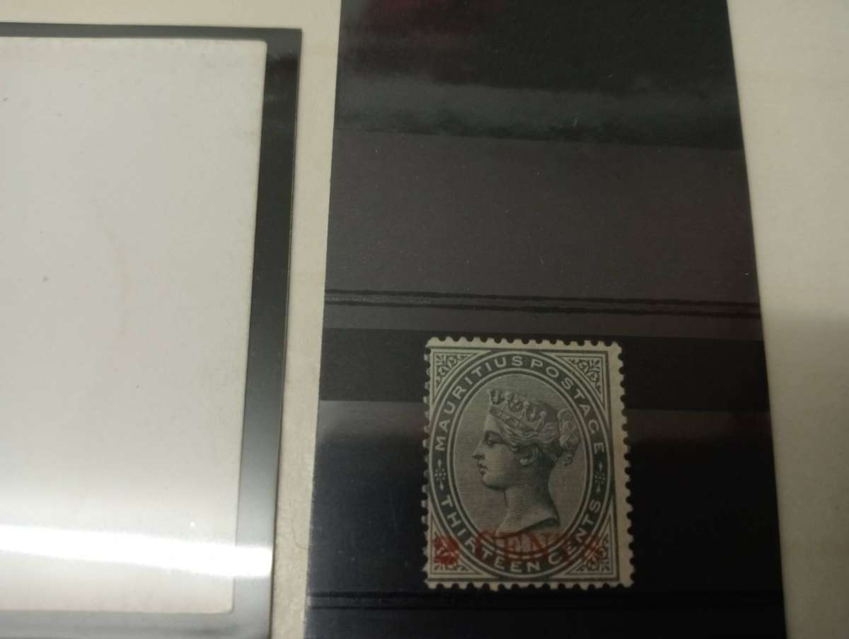 MAURITIUS-QV   VERY SCARCE SG 117 overp.on SG95 vfm WITH DIE PROOF SG 95 STAMPED " Nov 13  1877 " !!
