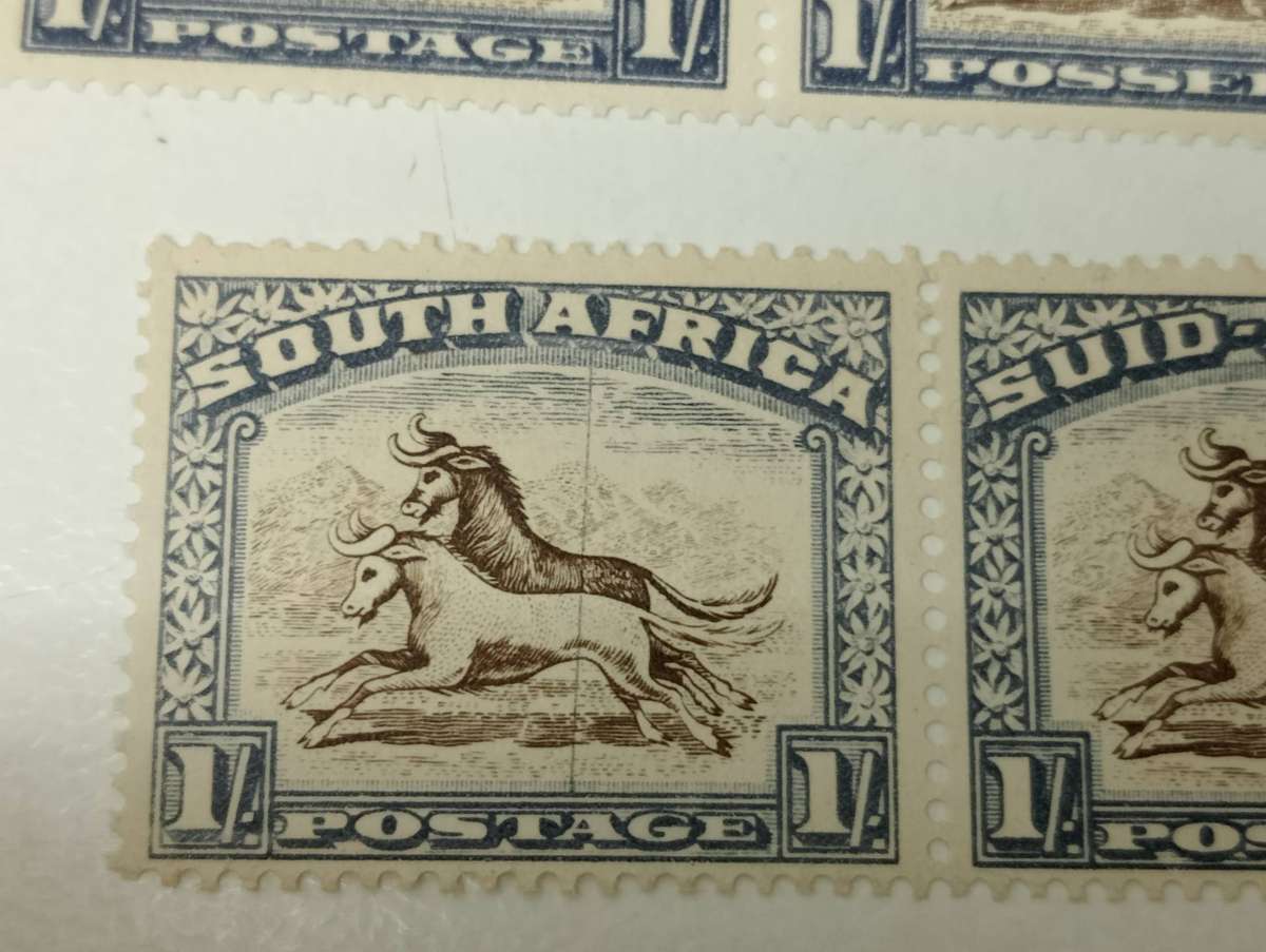 UNION-SCARCE 1 SHILLING PAIRS SUPERB ONE SHOWING NICE LINE FLAW
